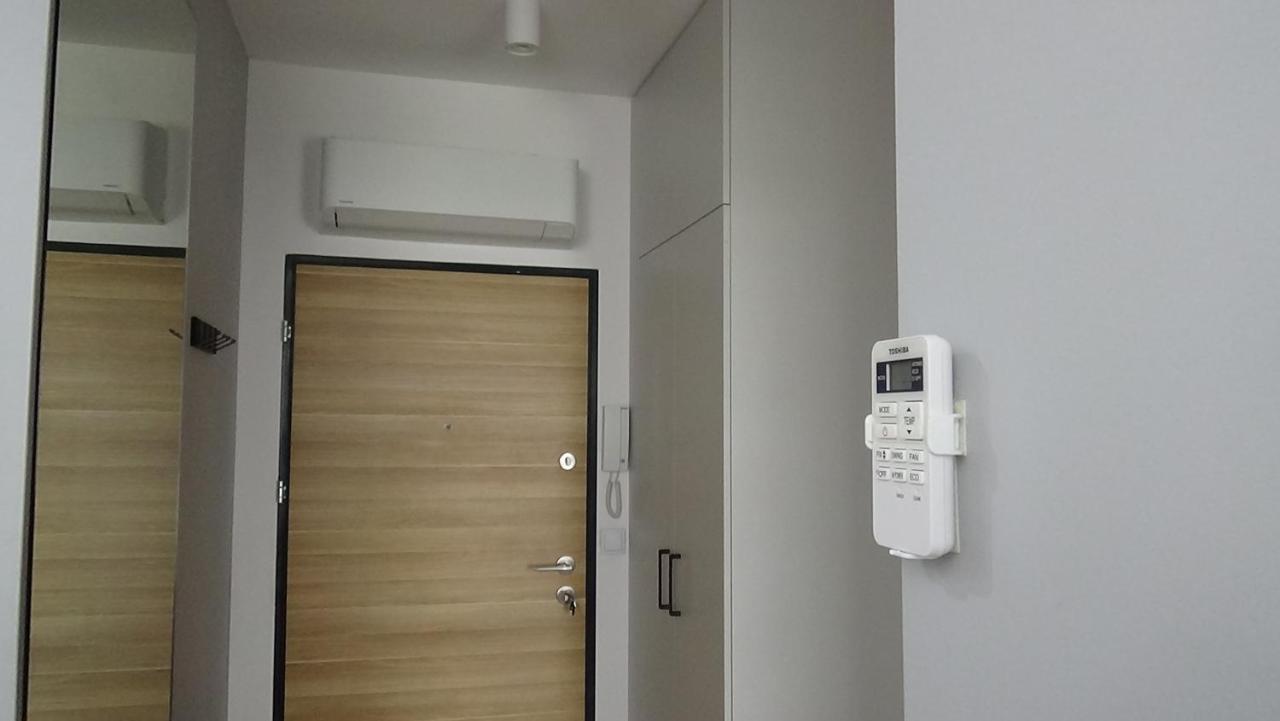 Esperion 7 Days Lägenhet Warszawa Exteriör bild