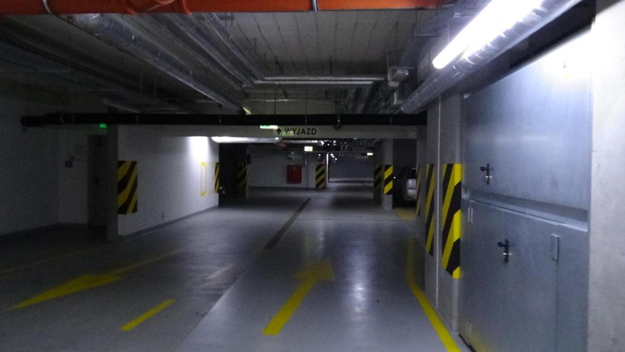 Esperion 7 Days Lägenhet Warszawa Exteriör bild