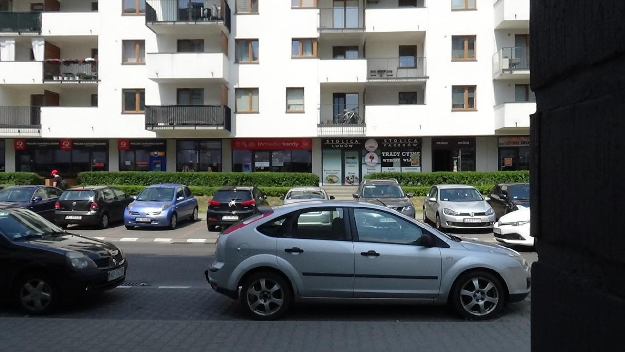 Esperion 7 Days Lägenhet Warszawa Exteriör bild